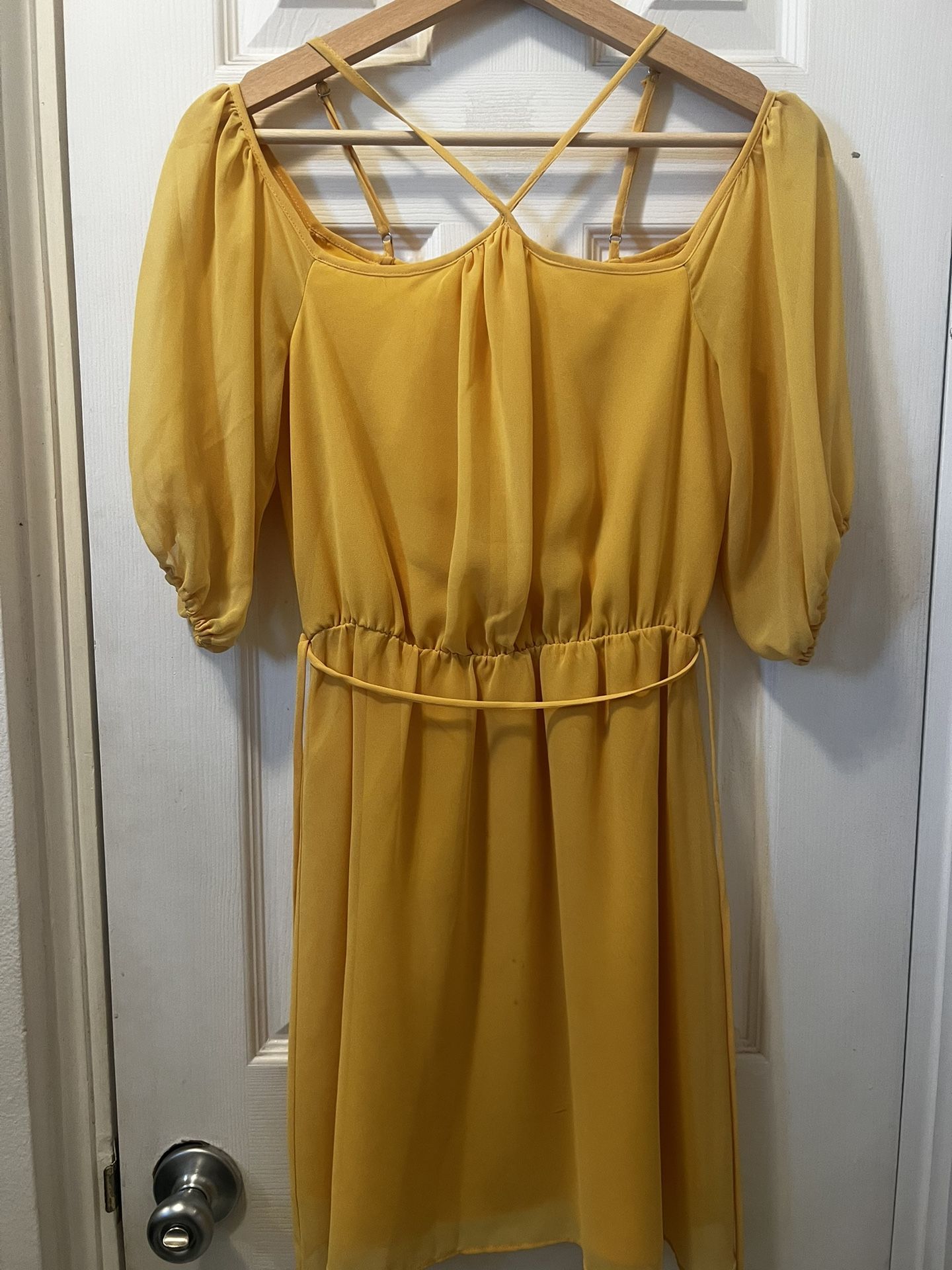 BCBGeneration XXS Yellow Dress