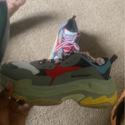 Balenciagas decent condition 