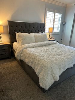 Queen bedroom set