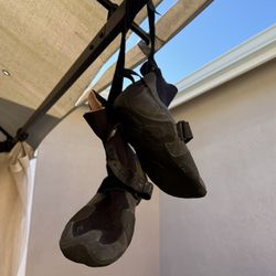 Flashbomb 3MM Booties Size 7