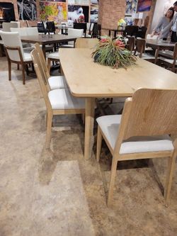6 pc Dining Table + 4 Chairs And Bench Natural Color