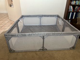 Baby Play Pen