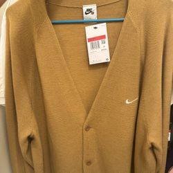 Nike SB Cardigan Mustard Size Large Men New 