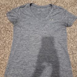 Under armor shirt womens