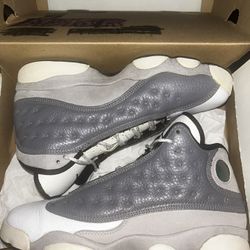 Jordan 13 Atomsphere Size 7Y (Pickup)