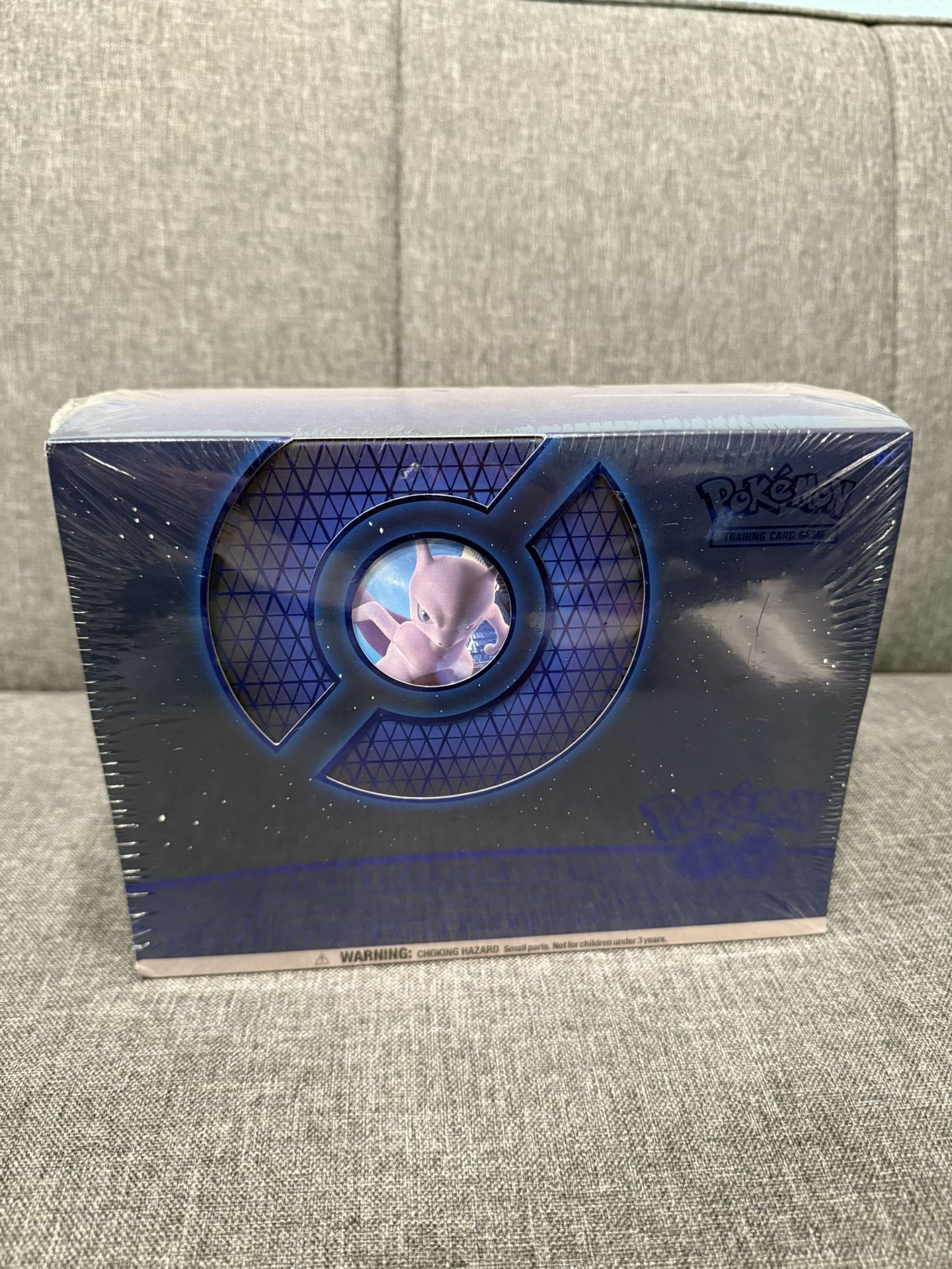 Pokémon Cards - Pokemon GO ETB - Pokemon Center - SEALED