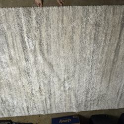 8x10 White Rug