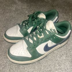 Nike Women’s Dunk Low in Green