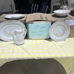China Set 67pc