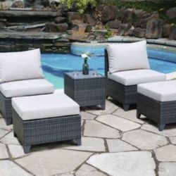 Brand New Patio Set In Box Assembled Not Required 