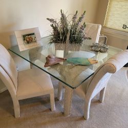 Coastal Charm Dining Set – White Wicker & Glass Top With End Table & Chair