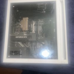 Omen Pc (used) Paid 800 For It Looking For At Least 650 No Lower Then 600