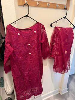 Three piece dress medium size for 40