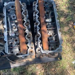 Cabezas Con Inyectores Para Una F(contact info removed 6.0)  O  2004 En Buenas Condiciduciones