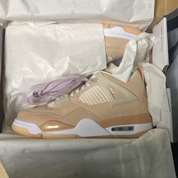 Shimmer Jordan 4