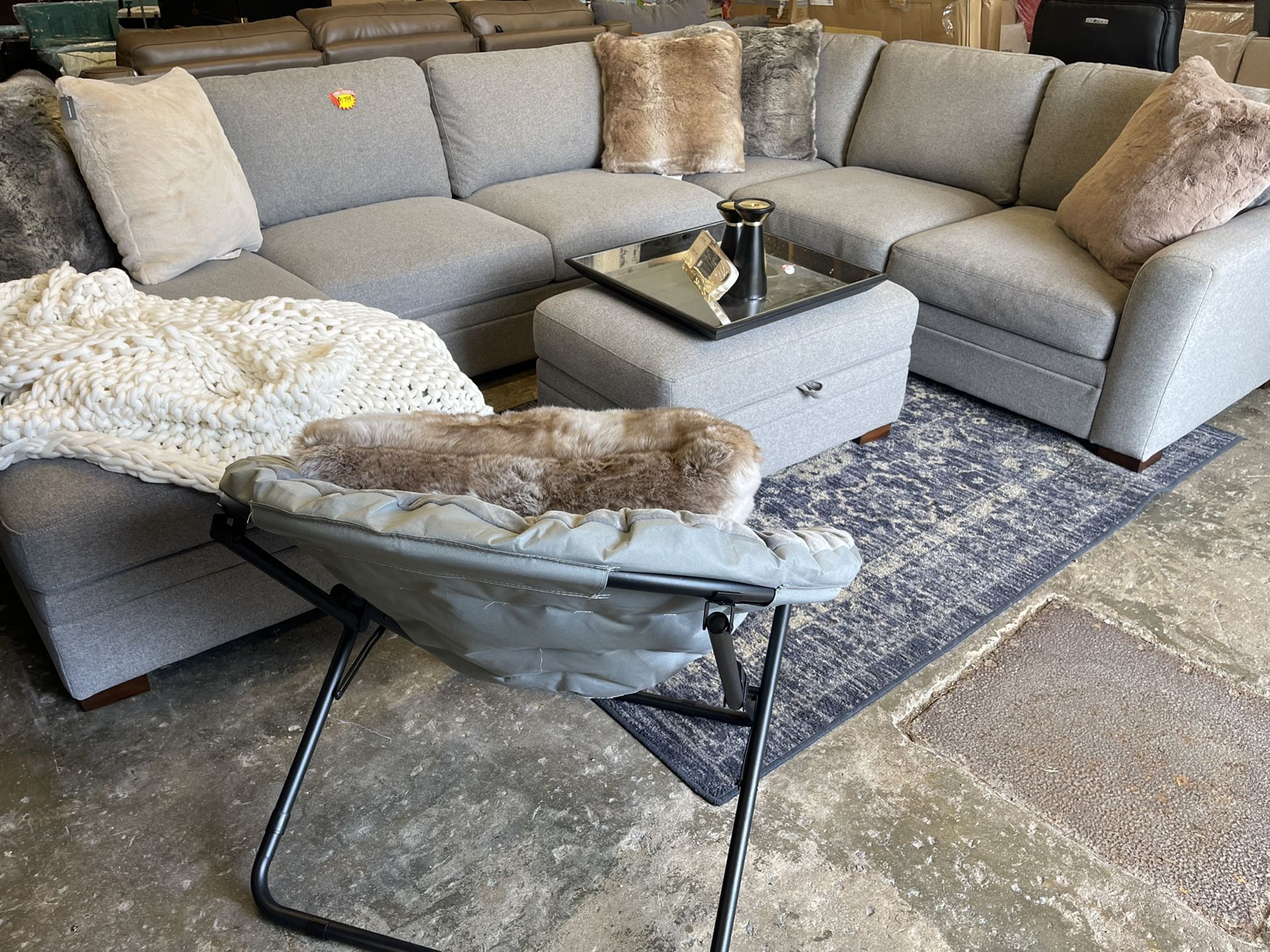 Large Beautiful Grey Fabric Thomasville Sectional With Storage Ottoman