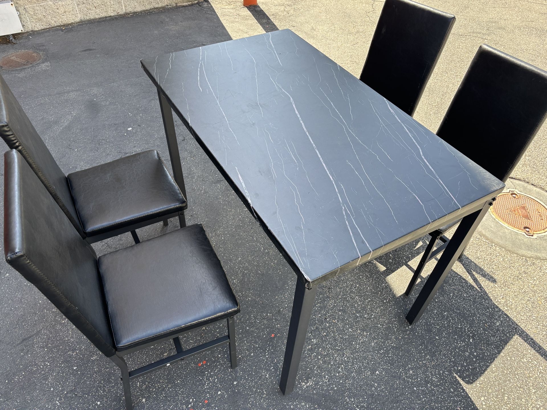 Dining Table Set Of 5