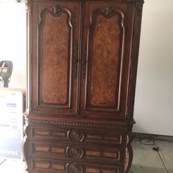 ACME FURNITURE Armoire