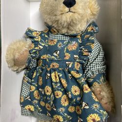 Belinda - Gallery Teddy Bears 