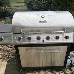 Charbroil Gas Grill