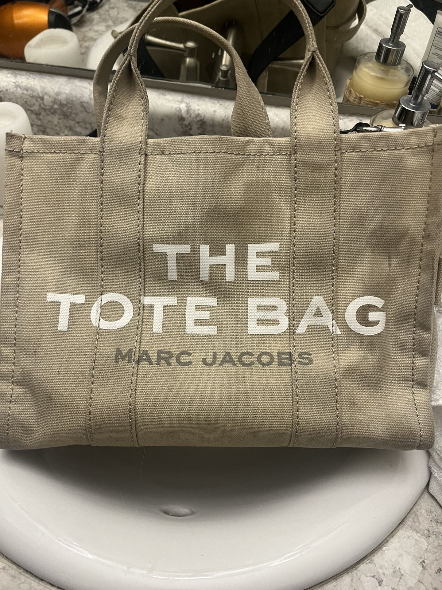 marc jacobs tote bag