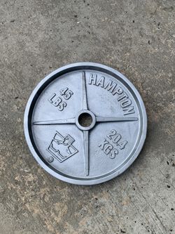 Hampton Deep Dish Vintage 45 LB Olympic Weight Plate PRICE IS PER PAIR for Sale in Bergenfield NJ OfferUp