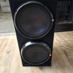 ROCKFORD FOSGATE T1-12s Plus Amps 