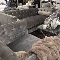🩶Hot New Grey Velvet🩶 Sofa/ Loveseat 
