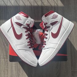 Jordan 1 High 85 Burgundy Metallic 