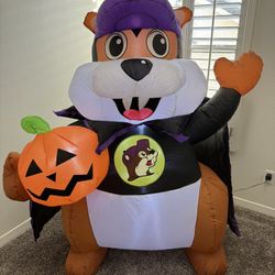 6ft Inflatable Halloween Buc-ee Beaver