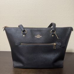 Black Large Coach Purse