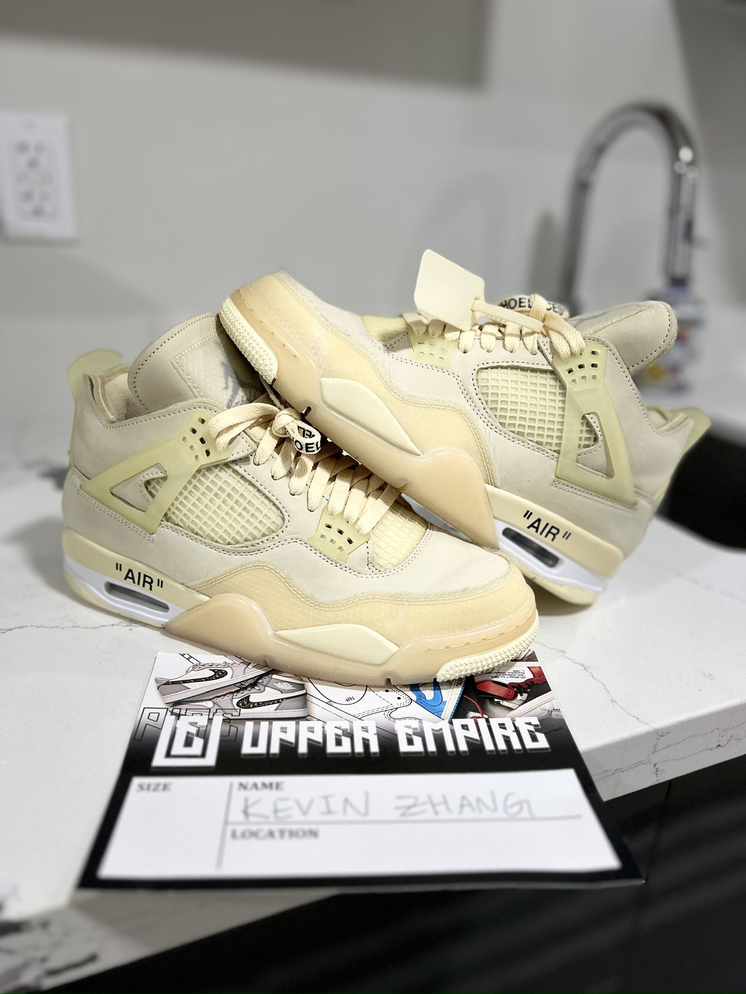 Air Jordan 4 Retro Off-White Sail size 9M/10.5W