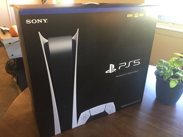 💥Sony Playstation 5 DIGITAL Edition Console - PS5 Disc-Free Console  *BRAND NEW & SEALED*