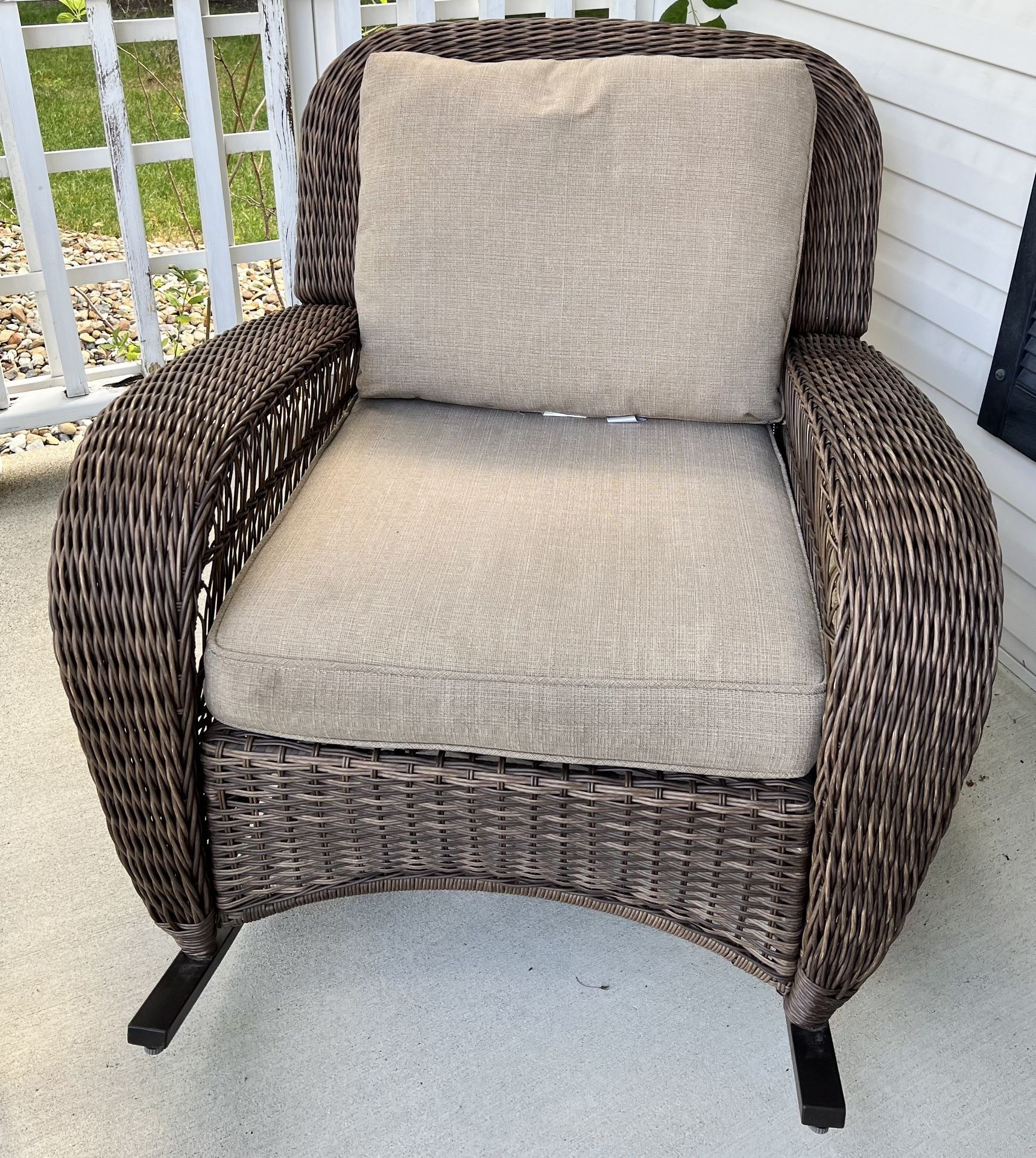 Swivel Chair Hampton Bay Beacon Park Chaise Lounge Beacon Park