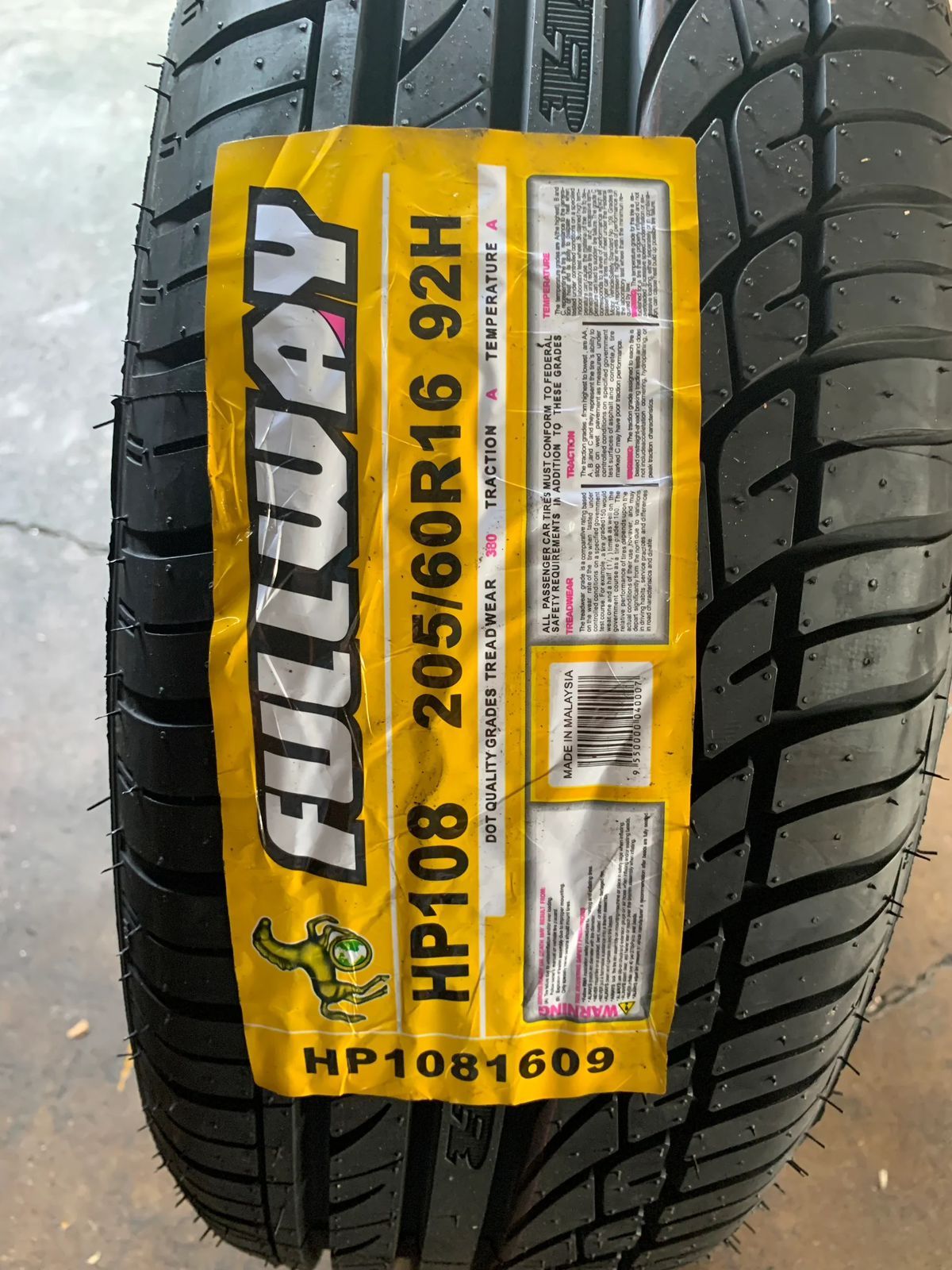 205 55 16 llantas nuevas disponible