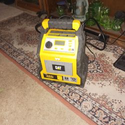 CAT 3 In 1 Power Station