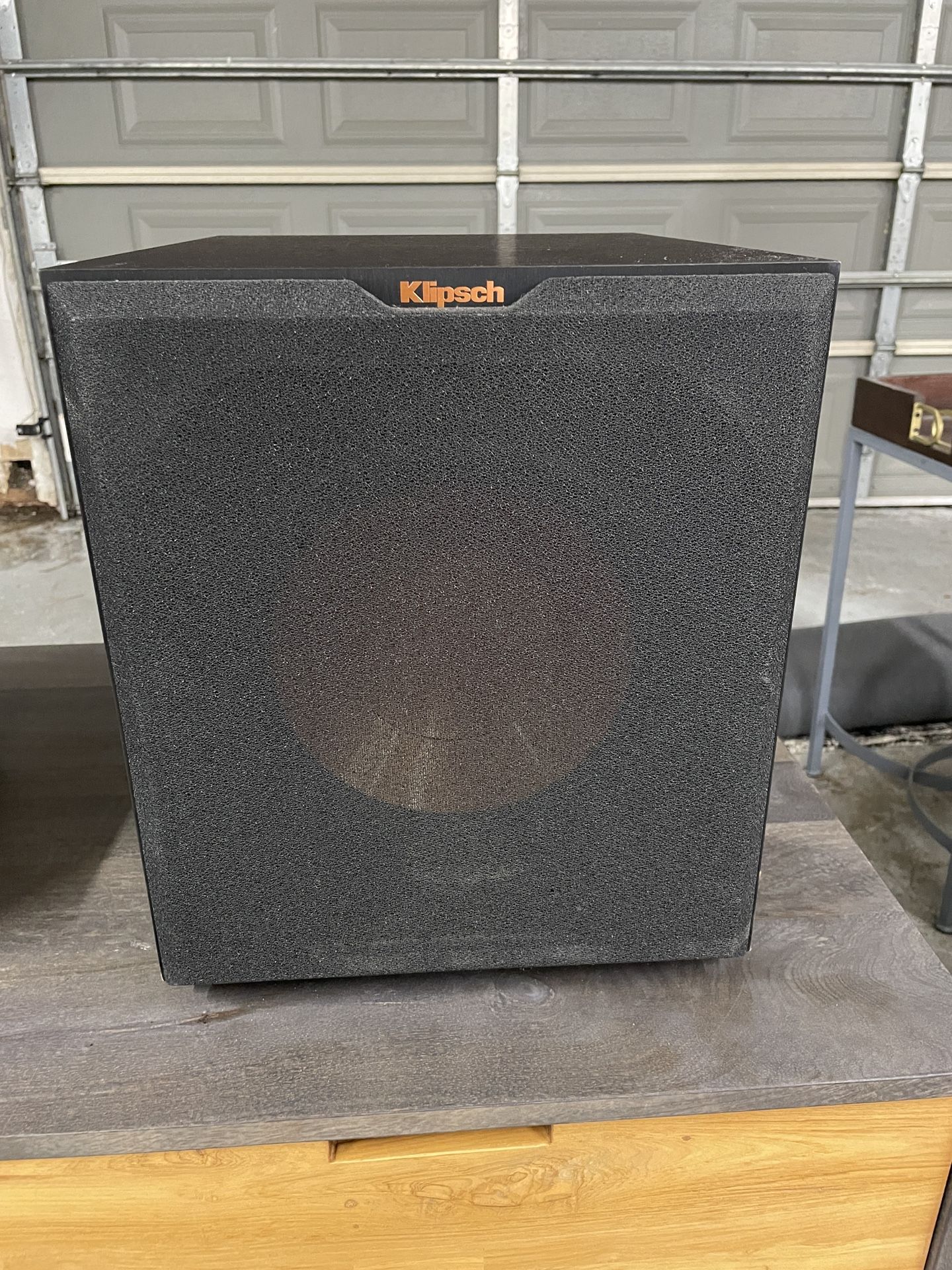 Klipsch R10SWi Wireless Subwoofer for Sale in Houston, TX OfferUp