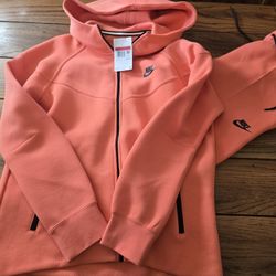 Womens Nike Track Suite (L)