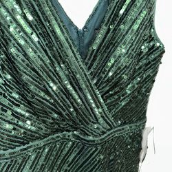 Macy’s Green Pine sequin long maxi dress for evening, Cocktail, events, Prom party. Elegant And Trendy 