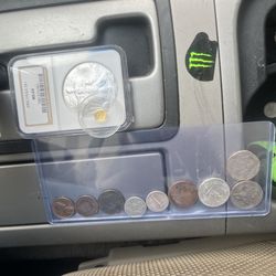 Bundle vintage coins and mint errors