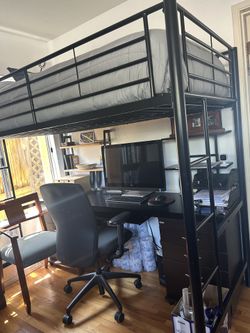 Loft Bed With Desk / Matching Side Drawers / Mattress
