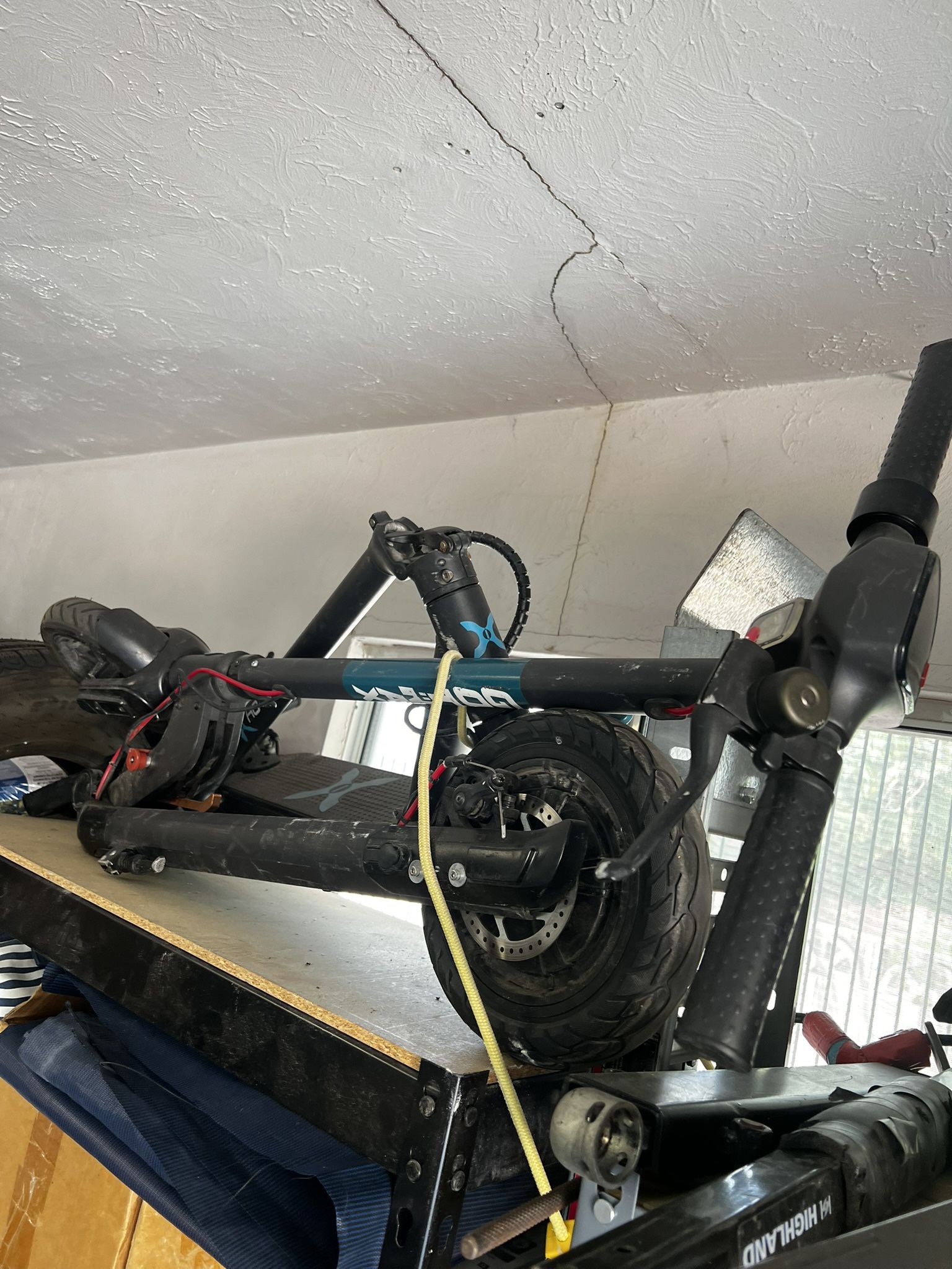2 Electric Scooters (READ DESCRIPTION)