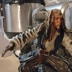 Fish tank décor  Pirates of the Caribbean