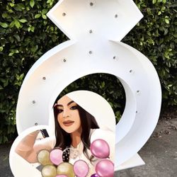 4 Feet Ring And Letters  With Lights 