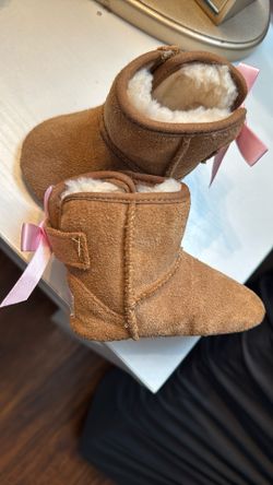 Uggs Baby Girl Size 0/1