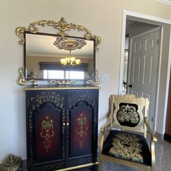 Very  Gorgeous  Dresser with the mirror