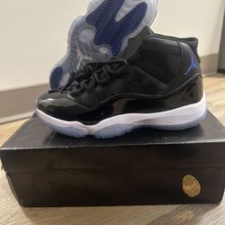 Jordan 11 