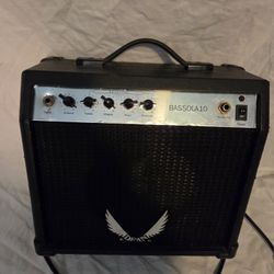 Dean Bassola 10 Watt Bass amp