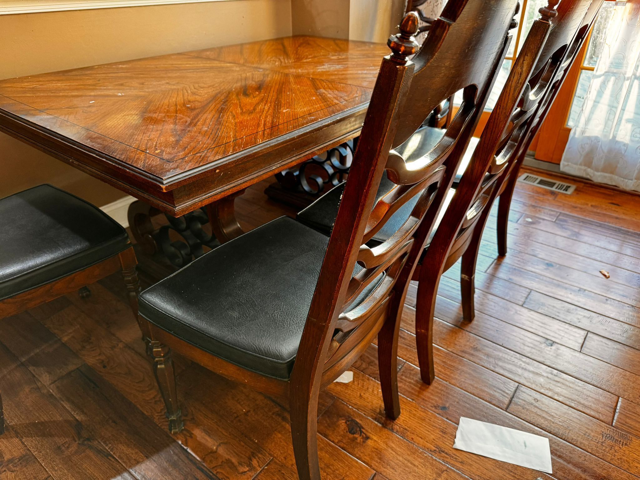 Dining Table With 5 Chairs