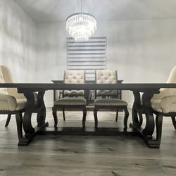 Dining Set For Sell from Coaster Fine Furniture and Signature Design by Ashley.(READ INSIDE)